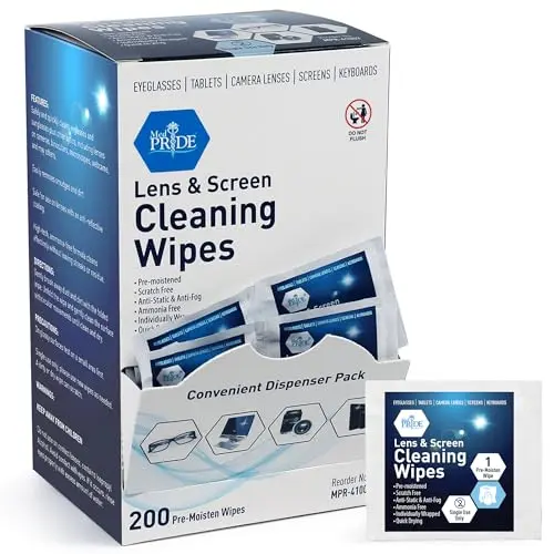 Package of Med Pride anti-fog lens cleaning wipes
