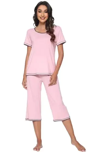 WiWi women's short sleeve pajama set with capri pants in pink