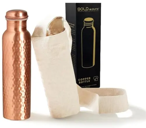 BOLD & DIVINE 32oz hammered copper water bottle with handle and strap