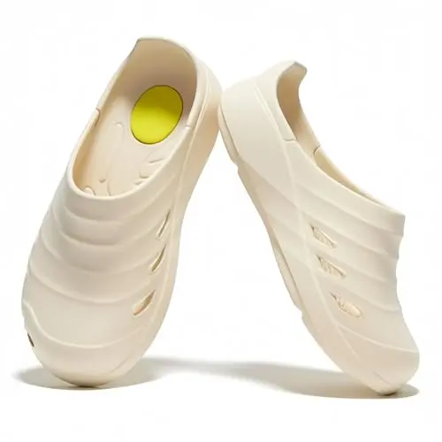 DANOO& Healing Max M1 unisex clogs in cream white