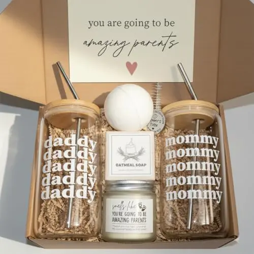 GONGHUAN New Parents Gift Box with Mommy and Daddy glass cups, bamboo lids, a scented candle, natural soap, bath bomb, and a decision coin.